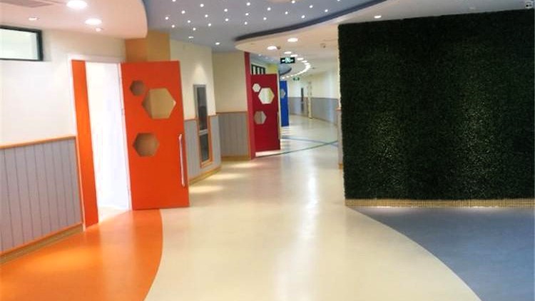 橡胶地坪 (2).jpg